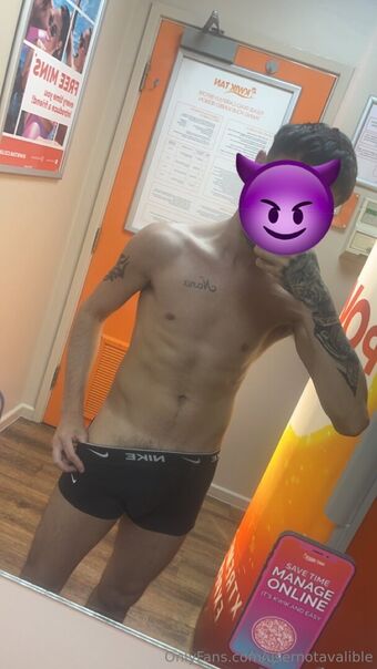 available247 Fotografii Nud Scurse OnlyFans 3