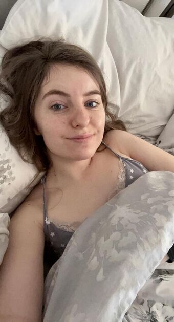 Averytinyleaf Fotografii Nud Scurse OnlyFans 12