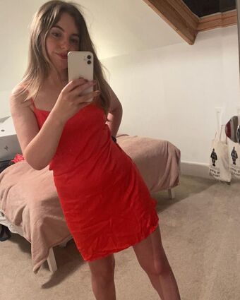 Averytinyleaf Fotografii Nud Scurse OnlyFans 16