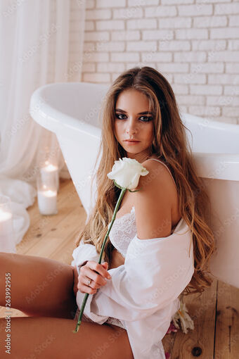 AvrilDollX