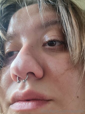 axarite Fotografii Nud Scurse OnlyFans 33