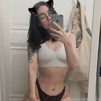 Ayerie Fotografii Nud Scurse OnlyFans 24