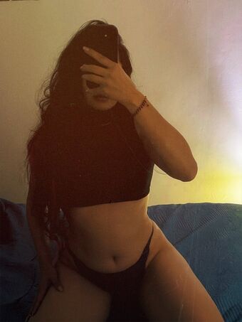 Ayla Da Lua Fotografii Nud Scurse OnlyFans 11