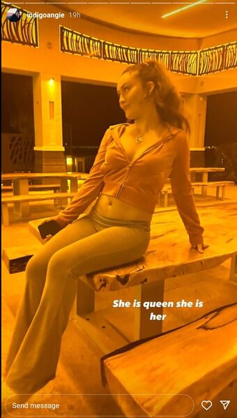 Aziixaa Fotografii Nud Scurse OnlyFans 32