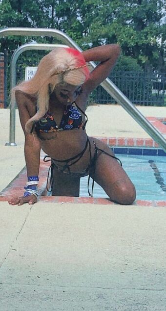 b4dakeez Fotografii Nud Scurse OnlyFans 5