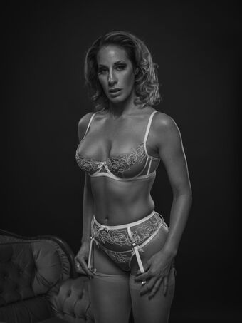 Bad Sandra