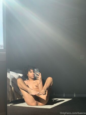 Baecia Fotografii Nud Scurse OnlyFans 41