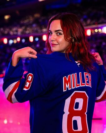 Bailee Madison Fotografii Nud Scurse OnlyFans 340