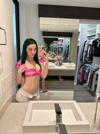 baileyfree Fotografii Nud Scurse OnlyFans 24