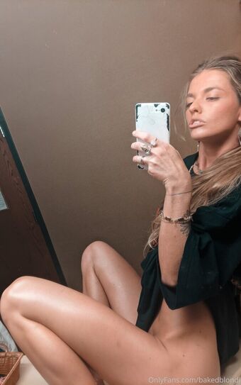 bakedblondi