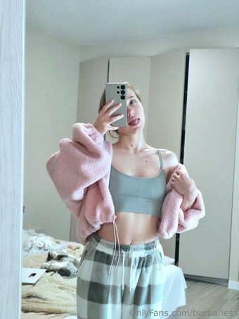 barbariess Fotografii Nud Scurse OnlyFans 99