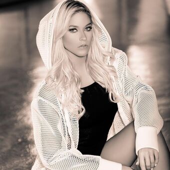 Barbie Blank