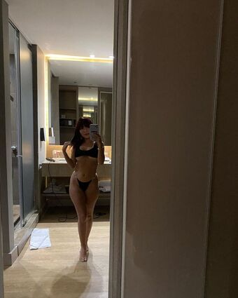 barbierican Fotografii Nud Scurse OnlyFans 210