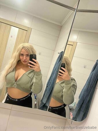 barbiesizebabe Fotografii Nud Scurse OnlyFans 8