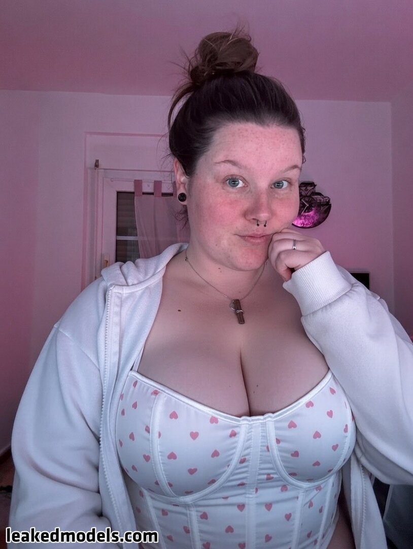 BBW / bbw_layla / chubby / curvy ladies / embersweetsvip / https: / monafaith / norarosejeanxx / vichotflix Fotografie #30