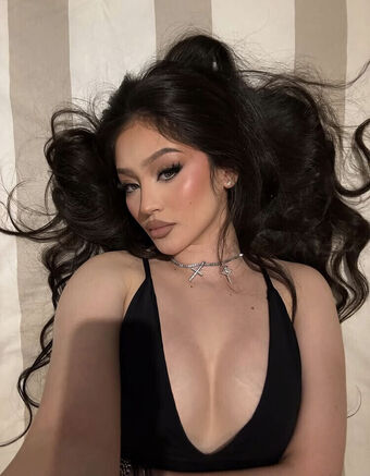 Bbyedith Fotografii Nud Scurse OnlyFans 71