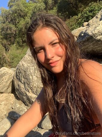 beanstore Fotografii Nud Scurse OnlyFans 1