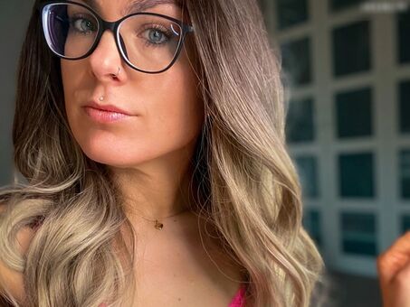 Belladeluxxe