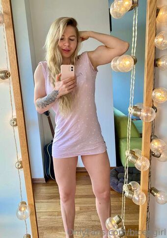 bicepgirl Fotografii Nud Scurse OnlyFans 35