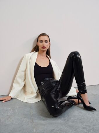 Birgit Kos Fotografii Nud Scurse OnlyFans 6