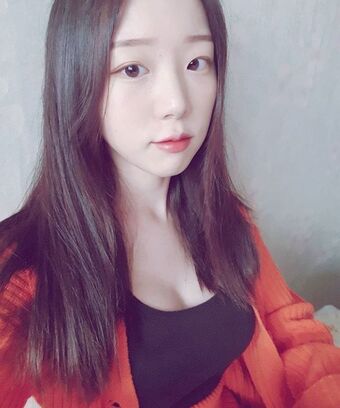 BJ Apple 사과 Fotografii Nud Scurse OnlyFans 18