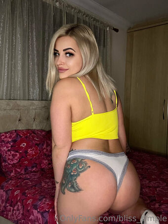 bliss_simple Fotografii Nud Scurse OnlyFans 27