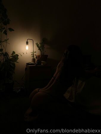 Blondebhabie