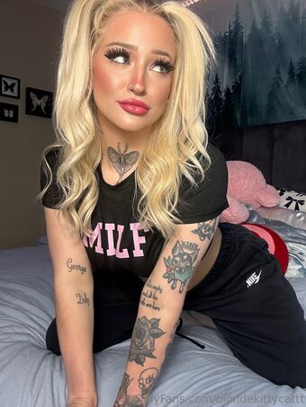 blondekittycattt
