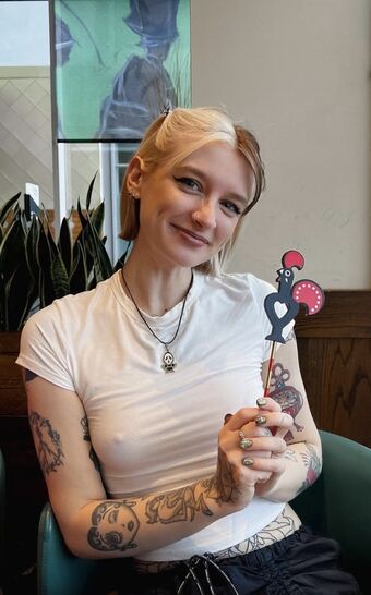 Bludaisy Fotografii Nud Scurse OnlyFans 6