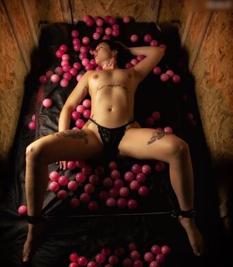 BossBitch Fotografii Nud Scurse OnlyFans 11