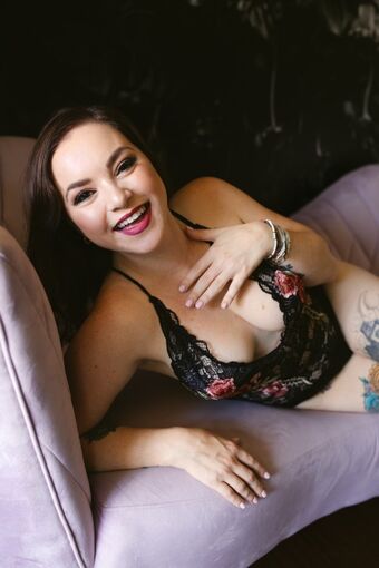 boudoiro Fotografii Nud Scurse OnlyFans 4