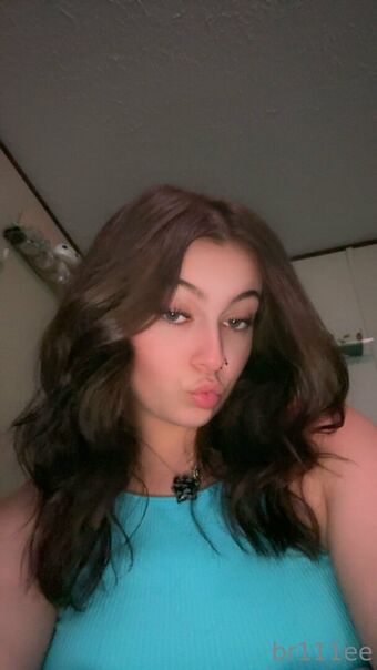 br111ee Fotografii Nud Scurse OnlyFans 1