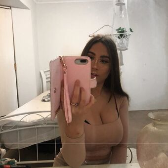 Bree Hunter Fotografii Nud Scurse OnlyFans 35