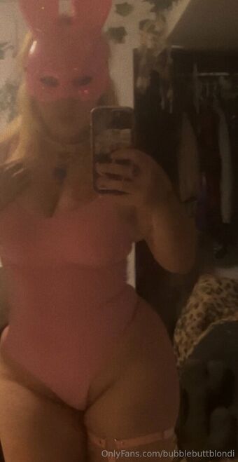 bubblebuttblondi Fotografii Nud Scurse OnlyFans 6
