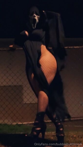 bubblebuttblondi Fotografii Nud Scurse OnlyFans 9