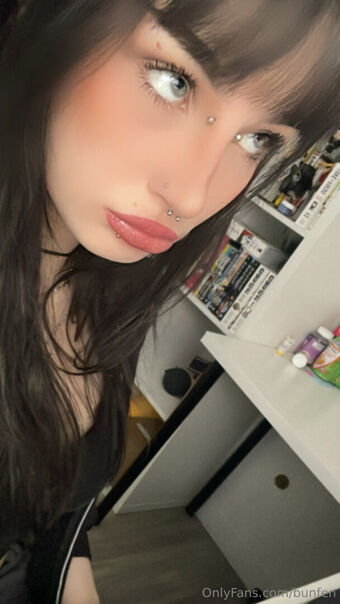bunfen Fotografii Nud Scurse OnlyFans 5