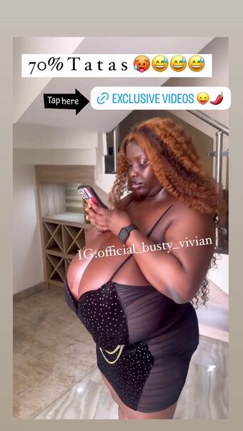 Busty Vivian Fotografii Nud Scurse OnlyFans 49