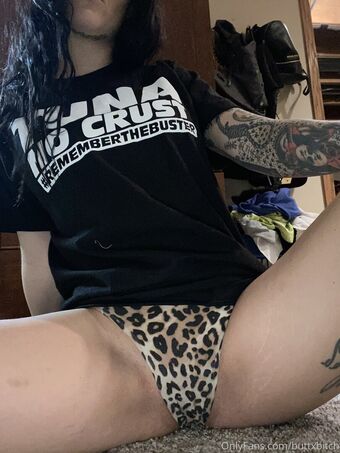 buttxbitch Fotografii Nud Scurse OnlyFans 16