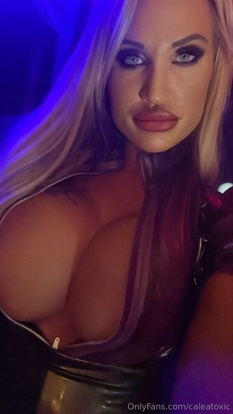Caleatoxic Fotografii Nud Scurse OnlyFans 48