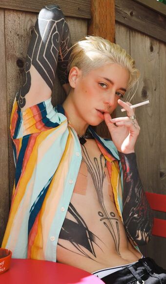 Cam Damage Fotografii Nud Scurse OnlyFans 44