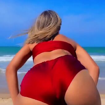 Caroline Fotografii Nud Scurse OnlyFans 30