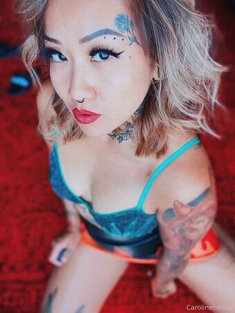 Carolinehellcat Fotografii Nud Scurse OnlyFans 3