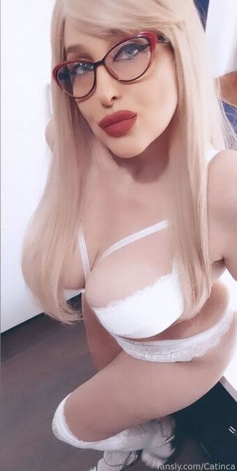 Catinca Fotografii Nud Scurse OnlyFans 26