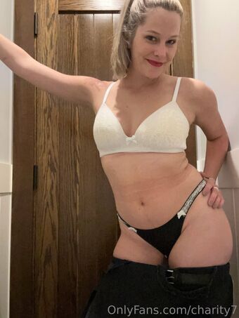 charity7 Fotografii Nud Scurse OnlyFans 14