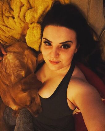 Charzi Fotografii Nud Scurse OnlyFans 10