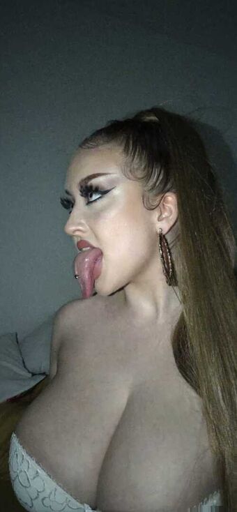Chloeboo29