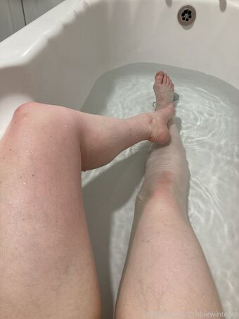 chloewinterxo