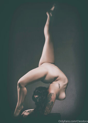 Cleodora Fotografii Nud Scurse OnlyFans 19