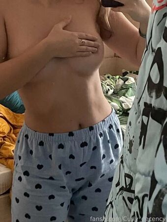 curly_decency