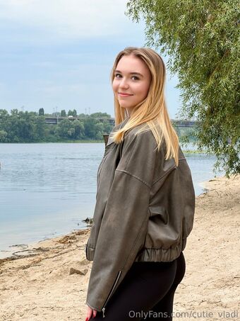 cutie_vladi Fotografii Nud Scurse OnlyFans 137